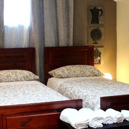 La Casa Di Neh Villa Rivalba Luaran gambar
